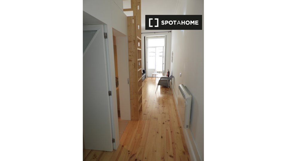 Apartment Porto, 1 bed, 50m² — photo 1