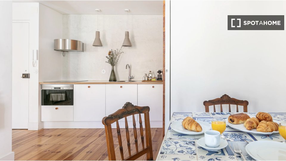 Apartment mono Lisbon, 40m² — photo 6