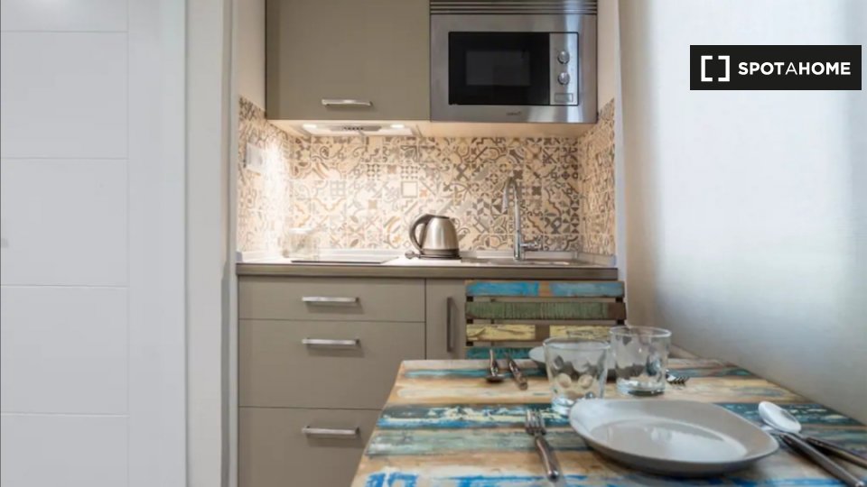 Apartment Madrid, 2 beds, 50m² — photo 3