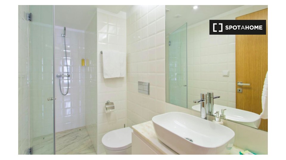 Apartment Porto, 1 bed, 55m² — photo 7