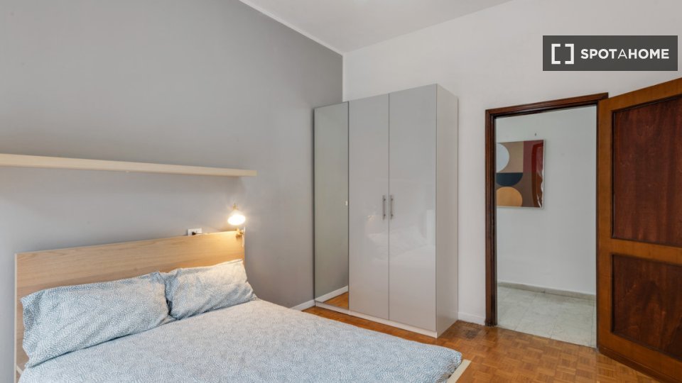 Double room Milan, 6 beds, 176m² — photo 1