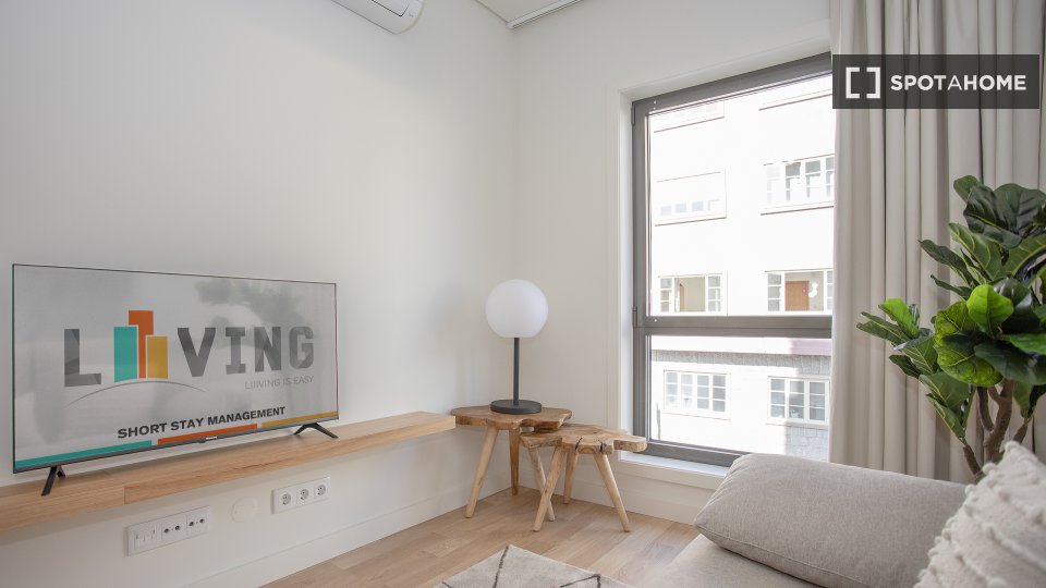 Apartment Porto, 1 bed, 46m² — photo 10