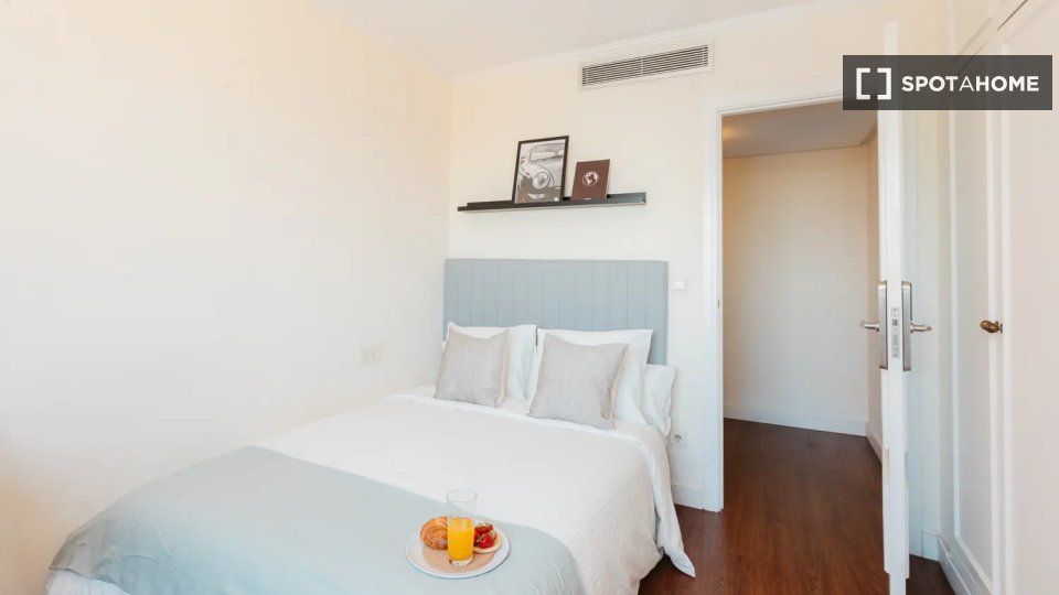 Double room Valencia, 6 beds — photo 9