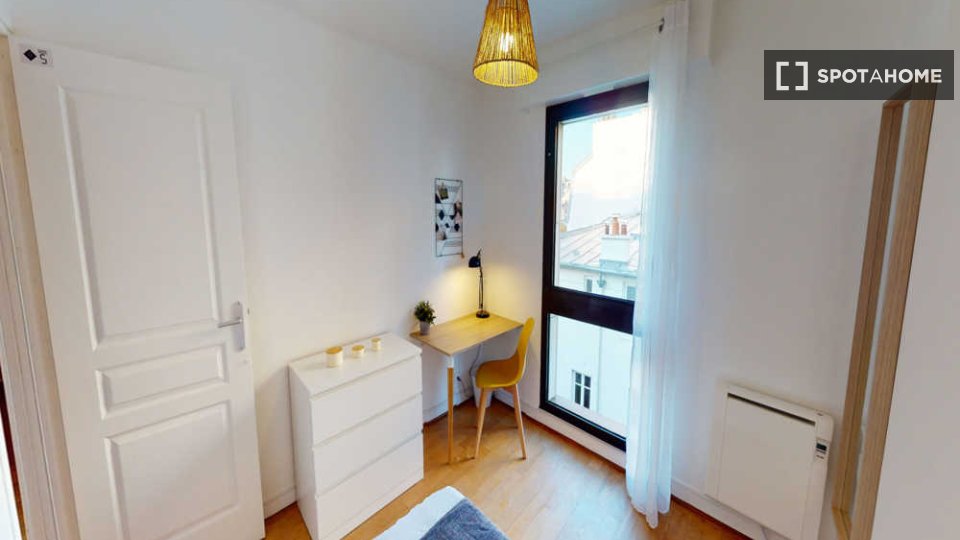 Double room Paris, 8 beds, 150m² — photo 24
