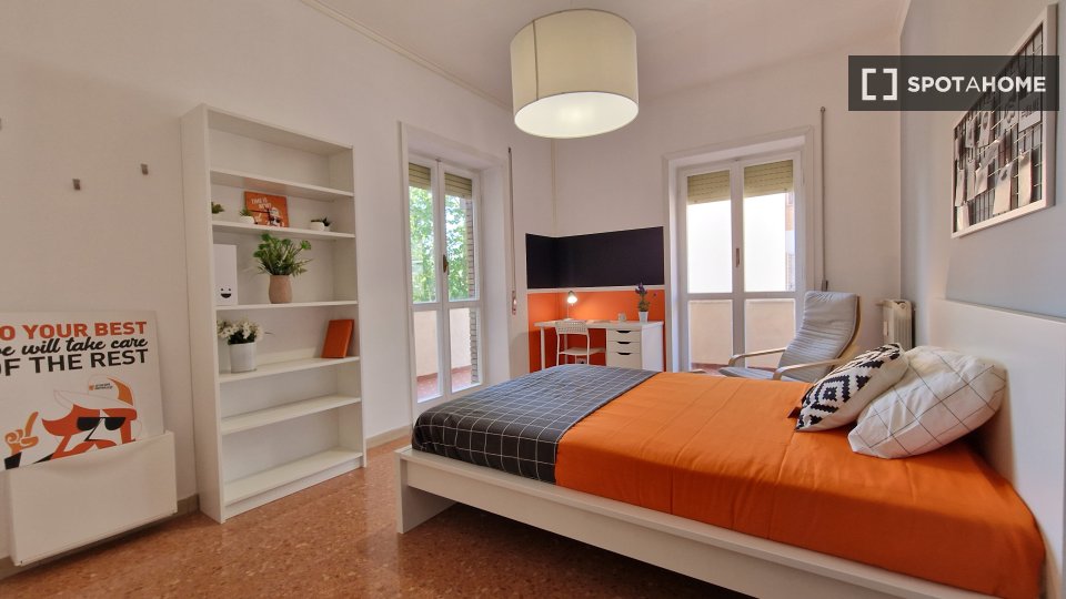 Double room Rome, 5 beds — photo 40