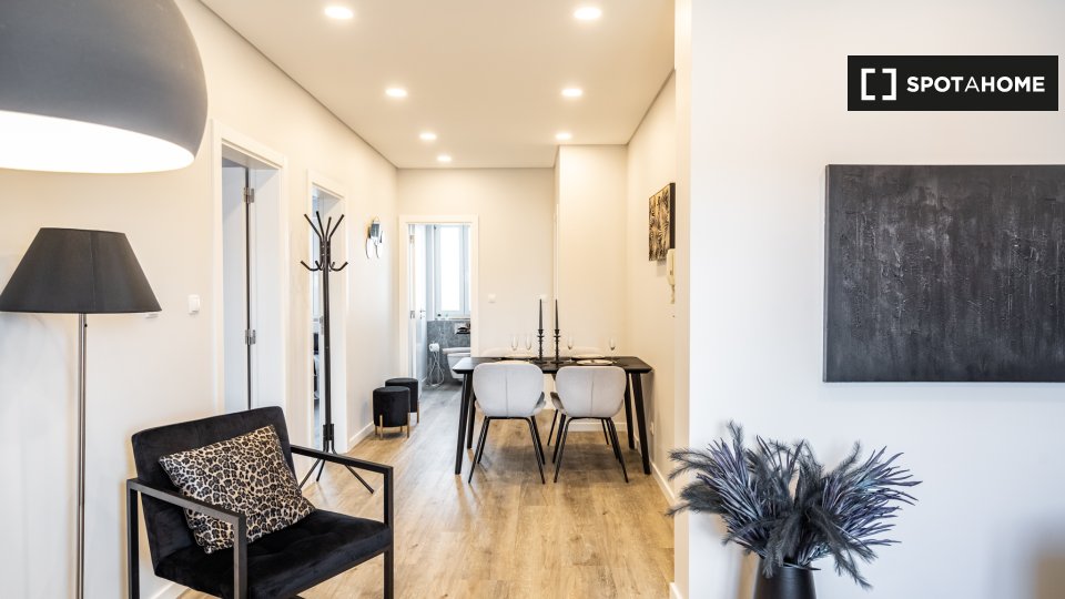 Apartment Lisbon, 2 beds — photo 9