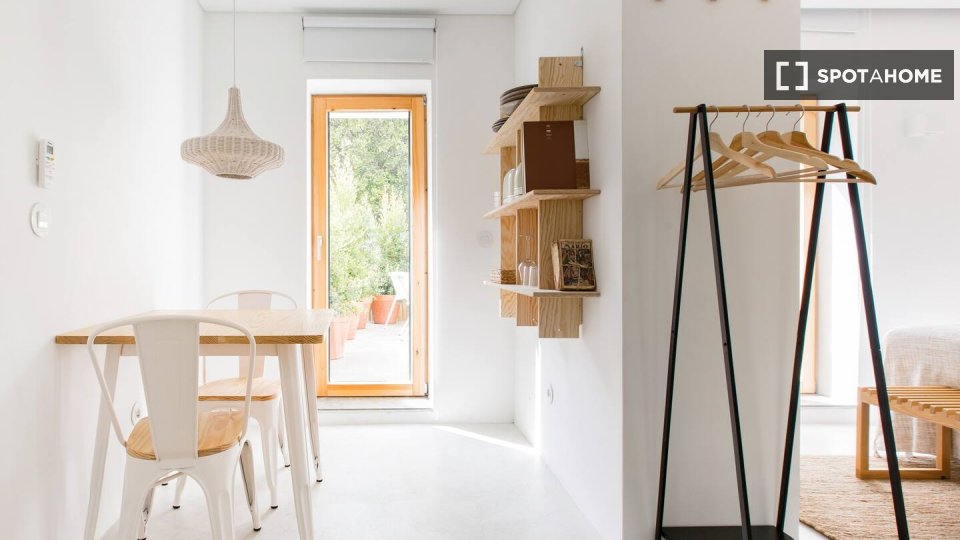 Apartment mono Lisbon, 30m² — photo 10