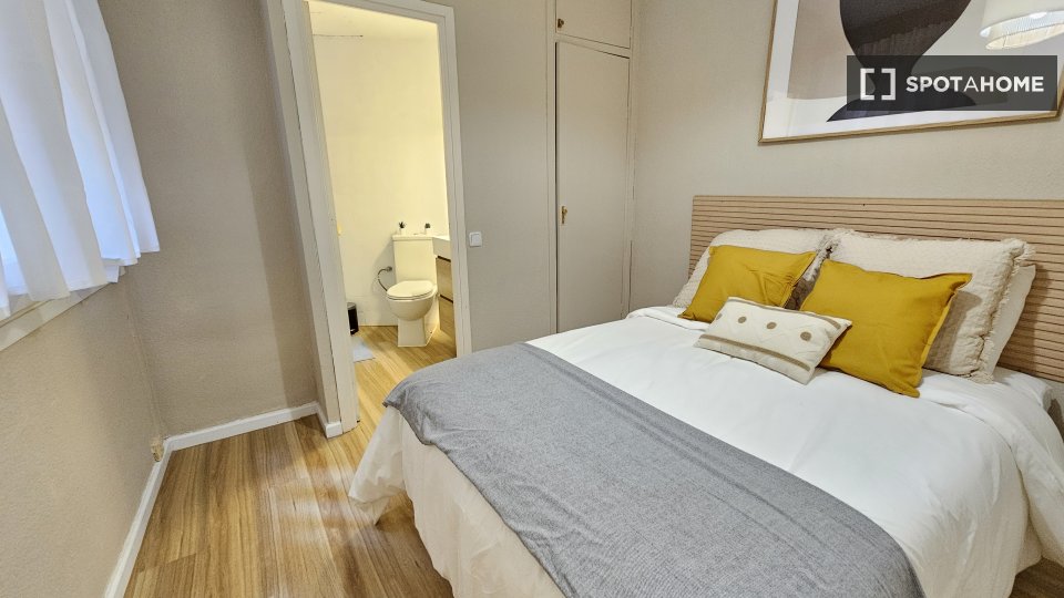 Apartment mono Barcelona, 45m² — photo 6