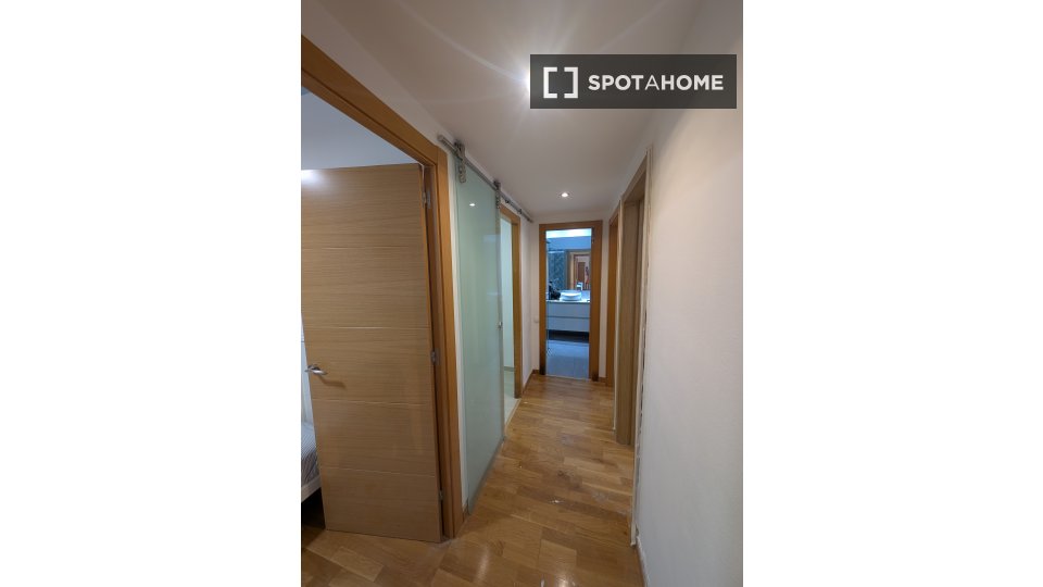 Camera doppia Barcellona, 4 camere, 84m² — foto 7