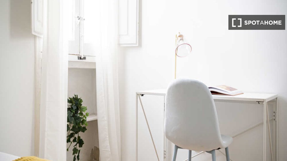 Double room Madrid, 8 beds — photo 66