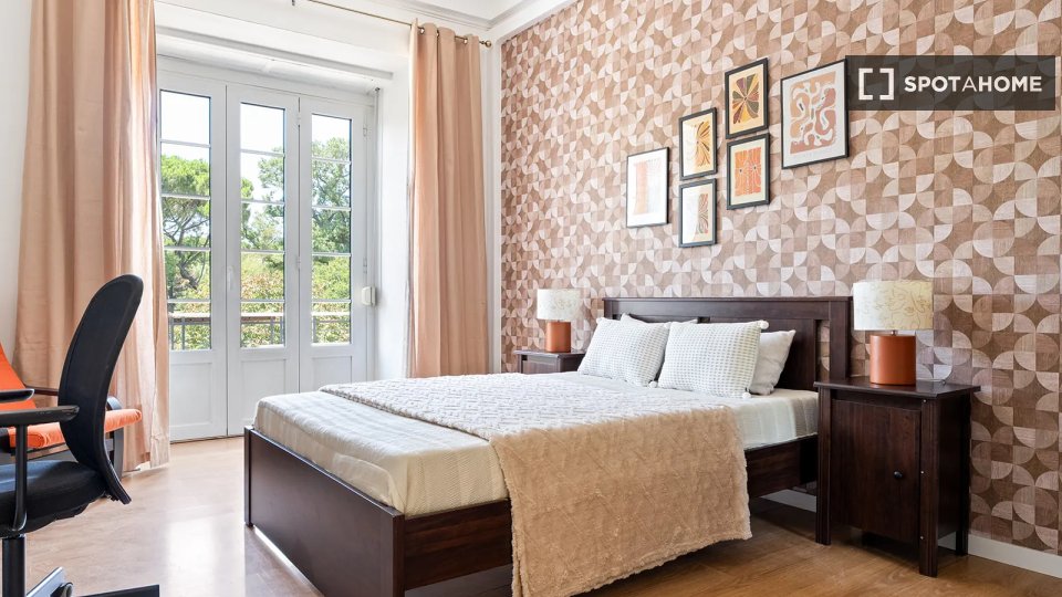 Double room Lisbon, 11 beds — photo 10