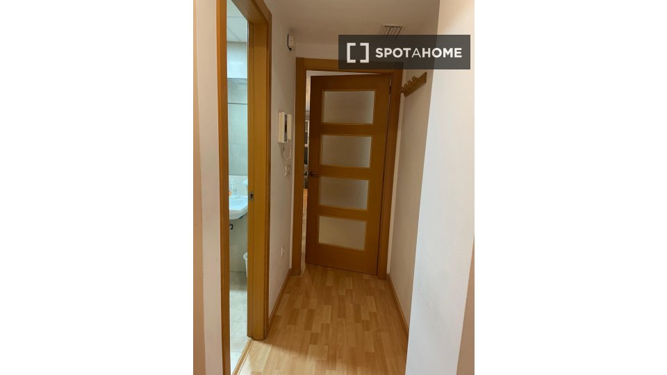 Apartment mono Valence, 40m² — photo 2