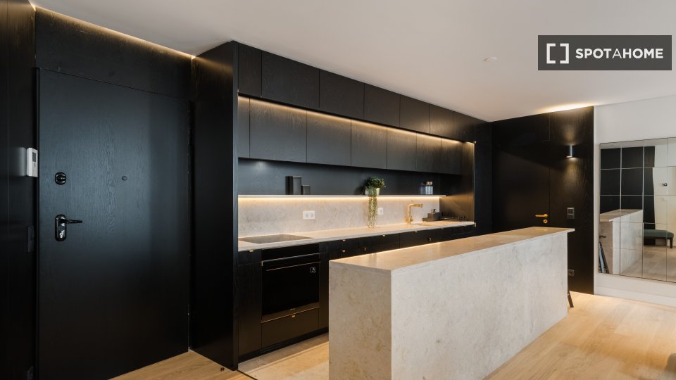 Apartment mono Lisbon, 71m² — photo 15
