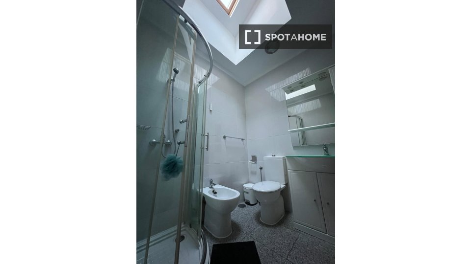 Double room Porto, 5 beds, 400m² — photo 13