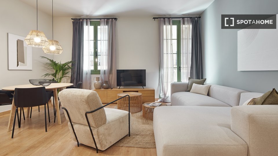 Apartment Barcelona, 2 beds, 75m² — photo 10