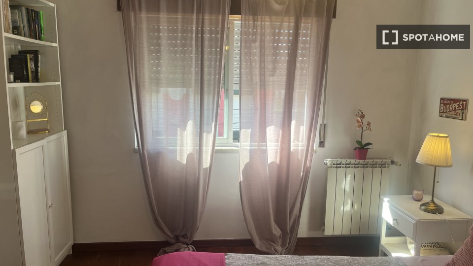 Double room Lisbon, 4 beds, 150m² — photo 6