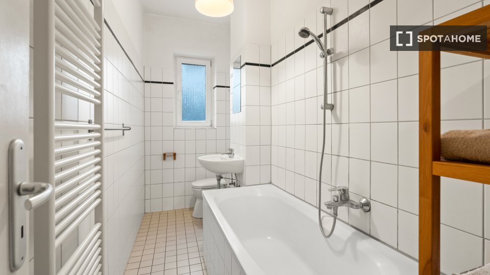 Apartment Berlin, 2 beds, 50m² — photo 16