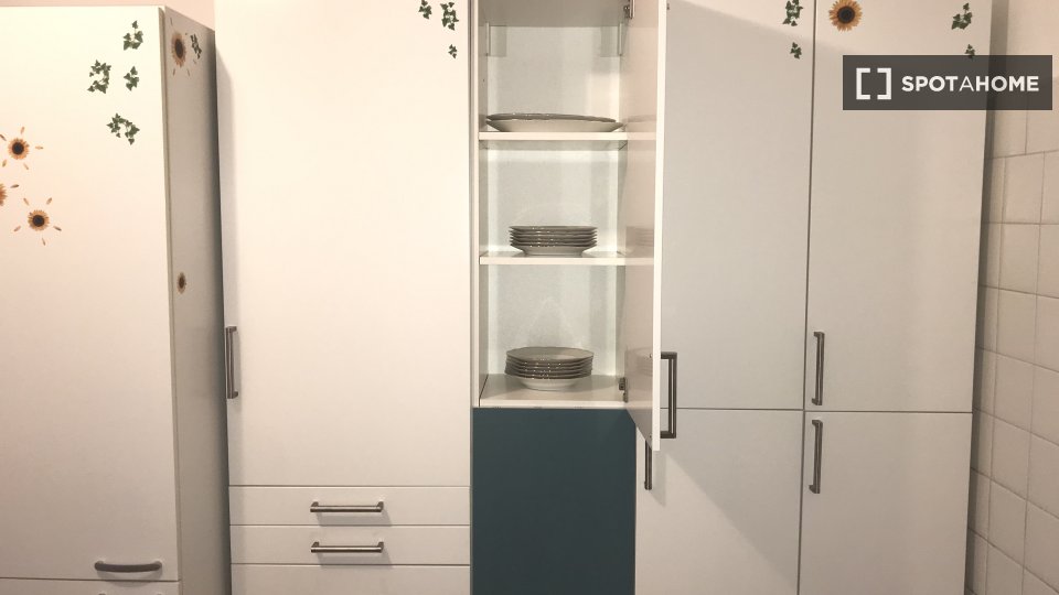 Double room Milan, 3 beds, 100m² — photo 20