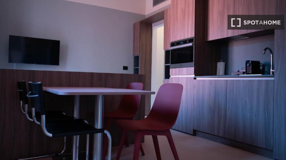 Apartment Milan, 1 bed — photo 10