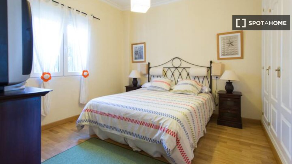 Apartment Seville, 4 beds — photo 12