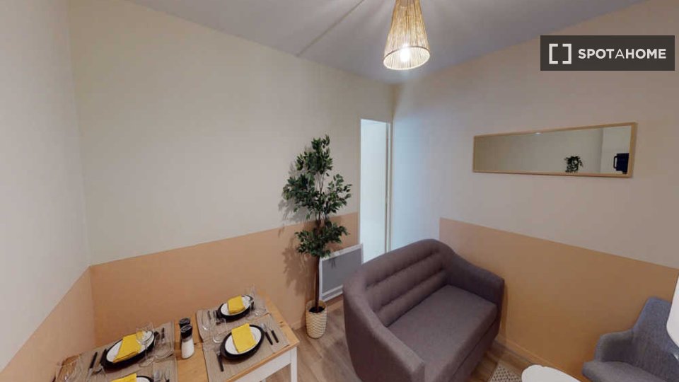 Double room Paris, 4 beds, 90m² — photo 14