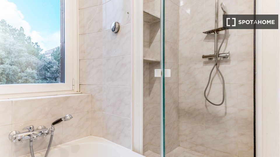 Apartment Rome, 1 bed, 90m² — photo 3