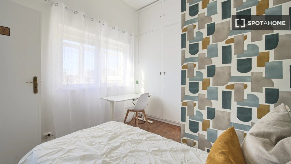 Double room Lisbon, 7 beds — photo 13