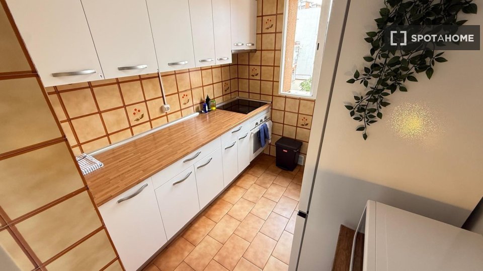Double room Madrid, 4 beds — photo 27