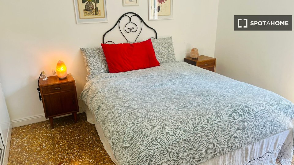 Double room Rome, 2 beds, 70m² — photo 6
