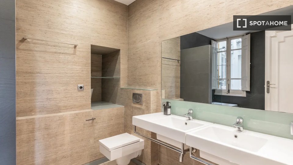 Double room Valencia, 7 beds — photo 14