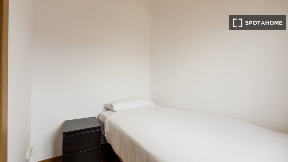 Apartment Barcelona, 1 bed, 50m² — photo 28