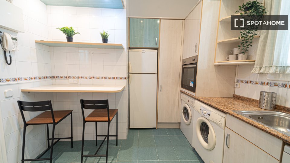 Double room Barcelona, 8 beds, 190m² — photo 17