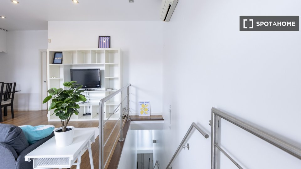 Apartment Lisbon, 1 bed — photo 11