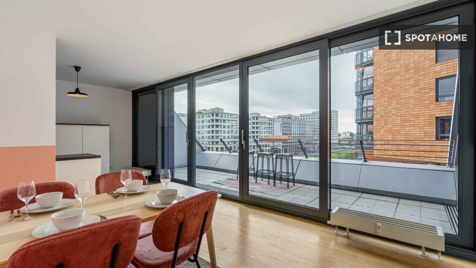 Double room Berlin, 4 beds, 123m² — photo 12