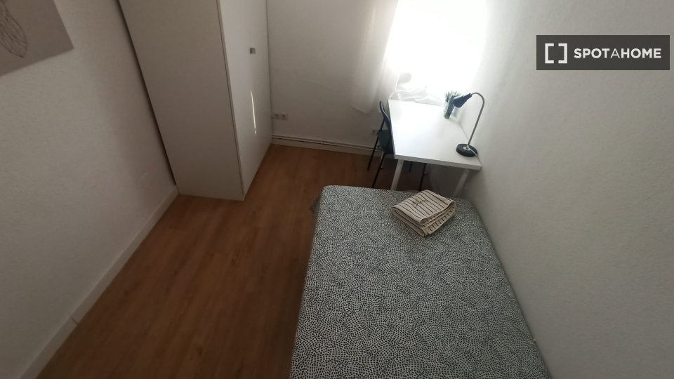 Camera doppia Madrid, 4 camere — foto 14