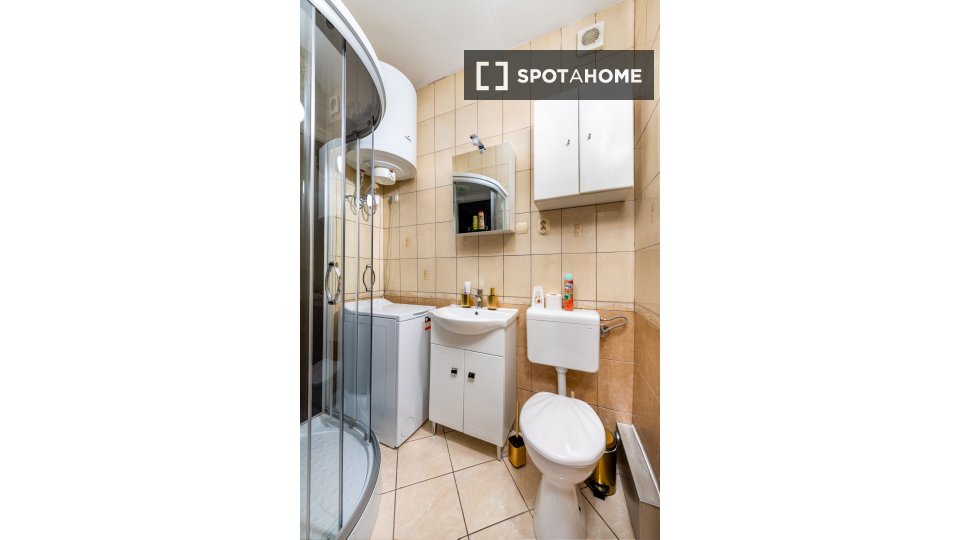 Apartment Budapest, 2 beds, 64m² — photo 1