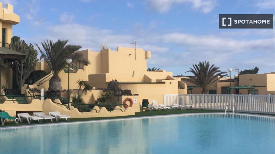 Apartment Santa_Cruz_De_Tenerife, 2 beds, 74m² — photo 1