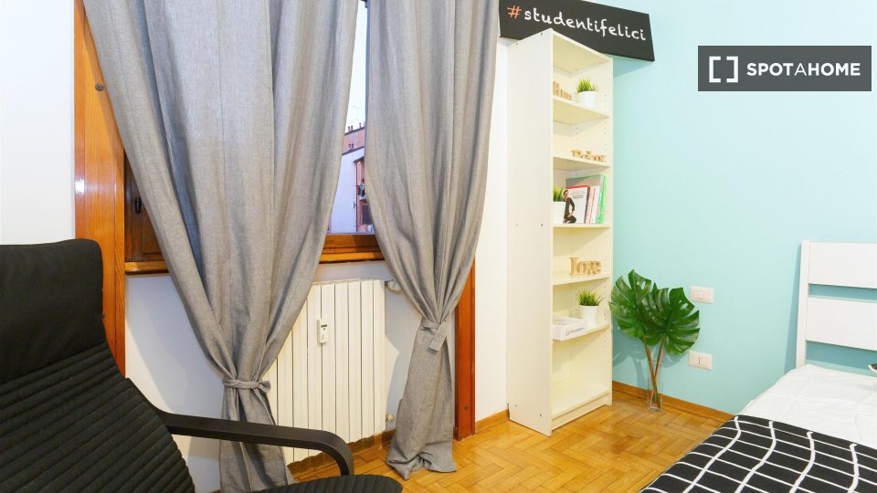Double room Milan, 4 beds — photo 2