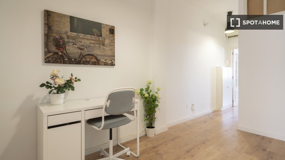 Apartment Porto, 2 beds, 35m² — photo 2