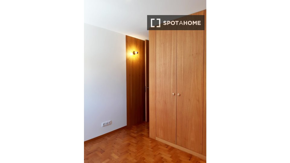 Apartment Lisbon, 2 beds — photo 10