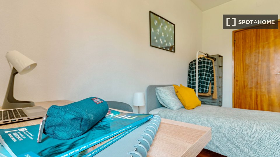 Double room Porto, 5 beds — photo 17