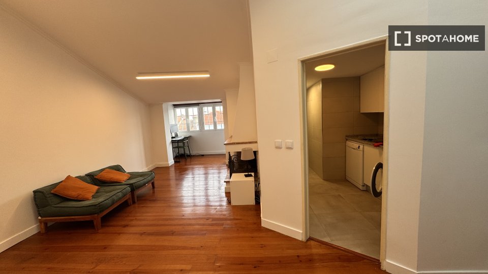 Apartment Lisbon, 2 beds — photo 3
