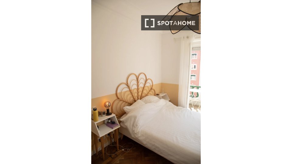 Double room Lisbon, 7 beds — photo 12