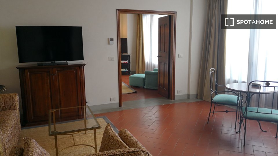 Double room Milan, 2 beds, 70m² — photo 1