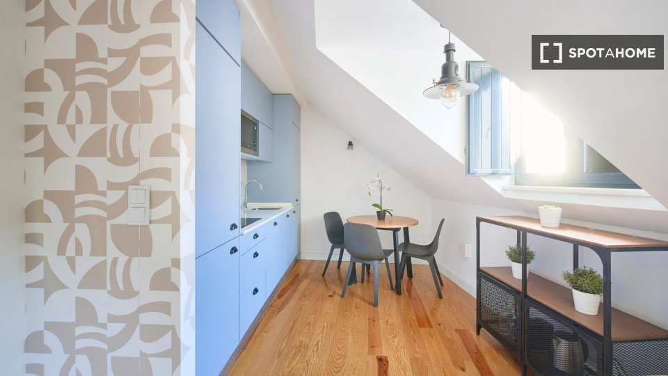 Apartment Lisbon, 1 bed — photo 20