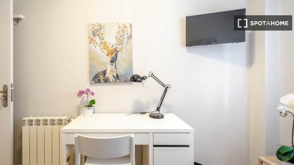 Habitación doble Madrid, 14 habitaciones — foto 11
