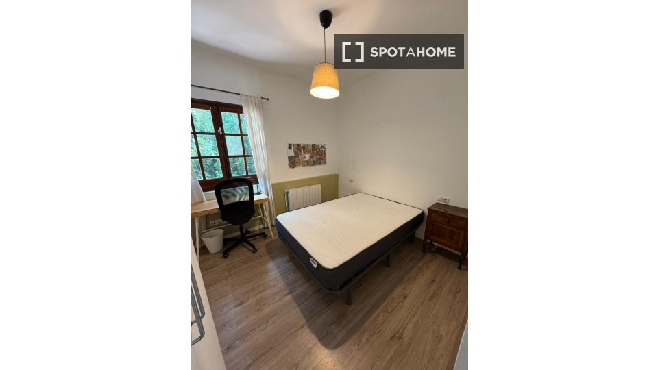 Double room Barcelona, 6 beds, 227m² — photo 16