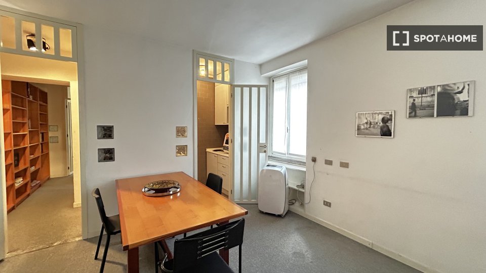 Appartamento Milano, 1 camera, 55m² — foto 27