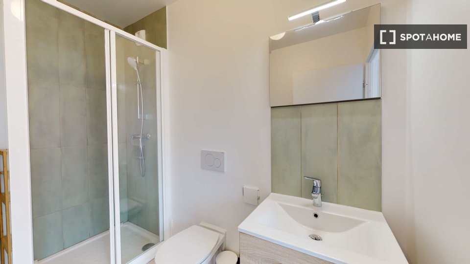Double room Paris, 10 beds — photo 15