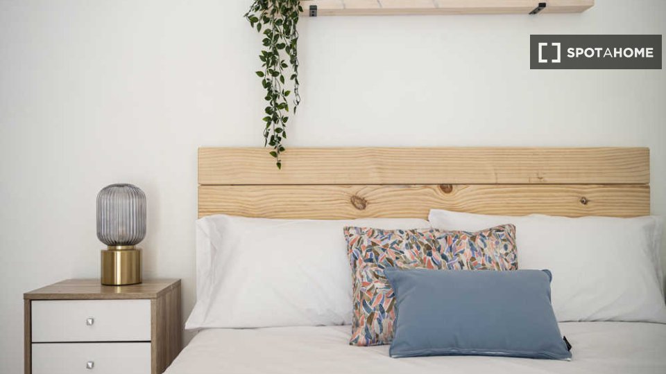 Double room Madrid, 8 beds — photo 22
